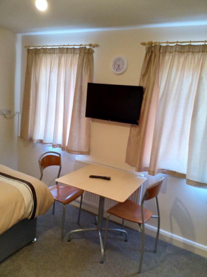 Denny Guests House / Green Lane Liverpool Bagian luar foto