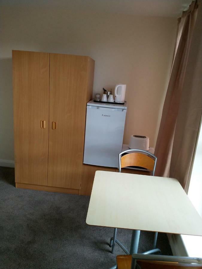 Denny Guests House / Green Lane Liverpool Bagian luar foto