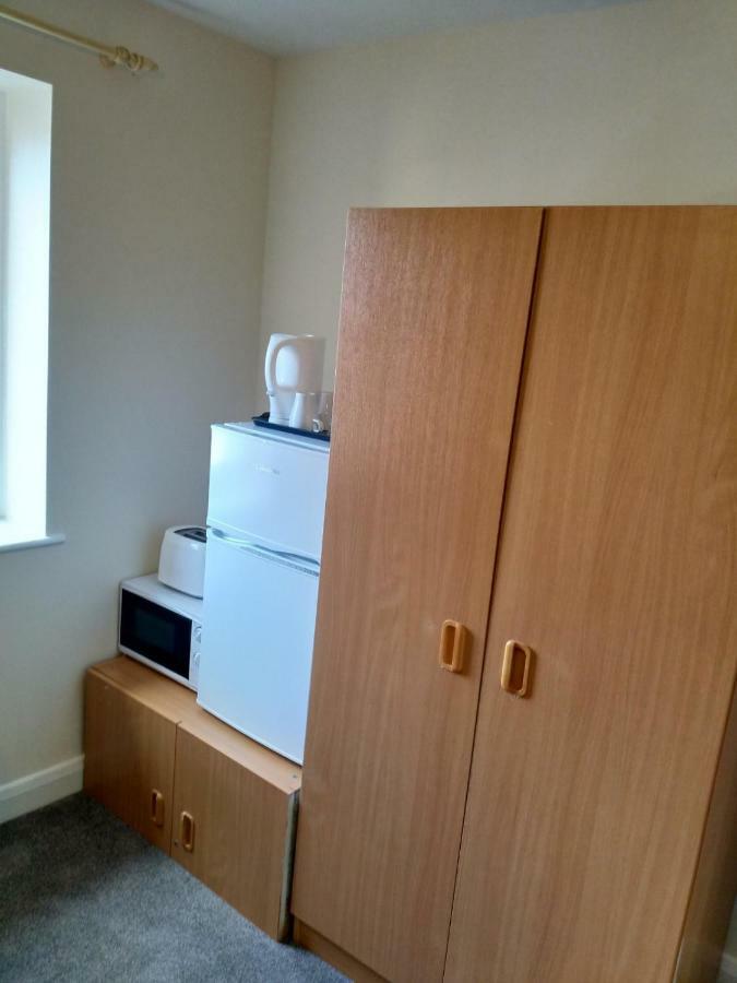 Denny Guests House / Green Lane Liverpool Bagian luar foto