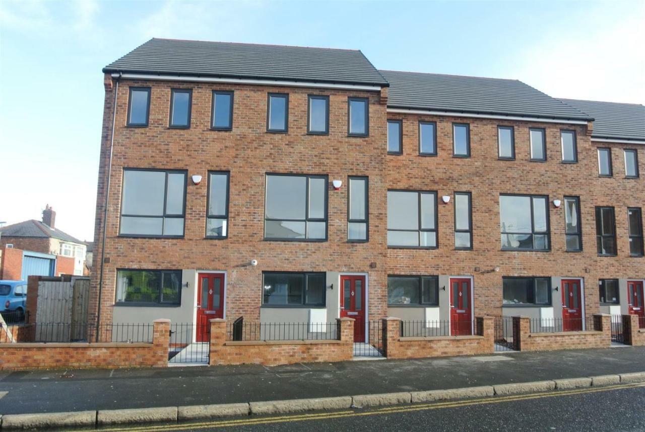 Denny Guests House / Green Lane Liverpool Bagian luar foto